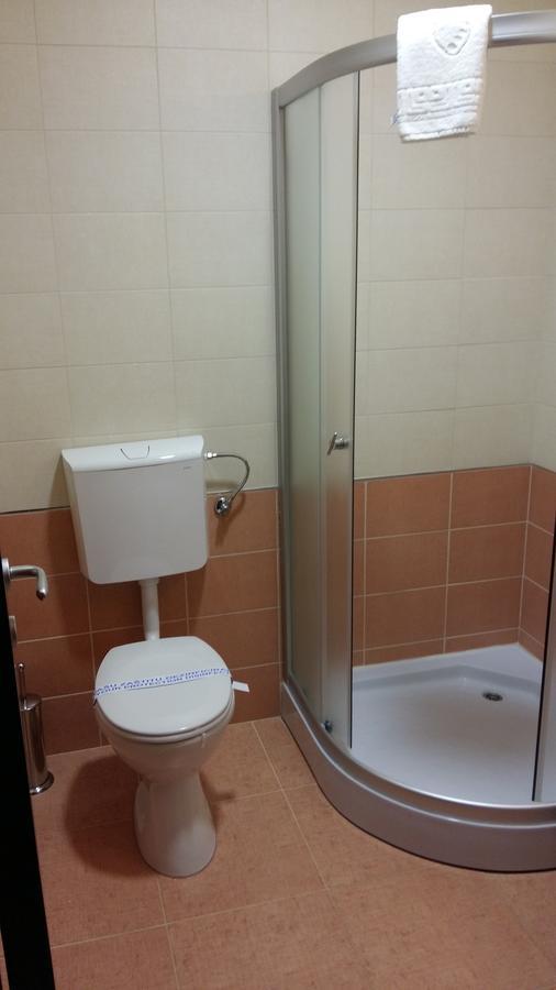 Stari Mlin Hotel Vrsac Bagian luar foto